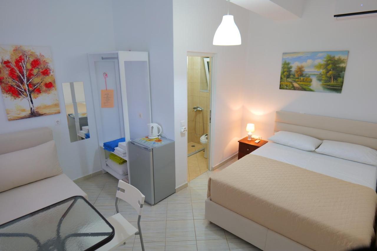 Sunset Holiday home Qeparo
